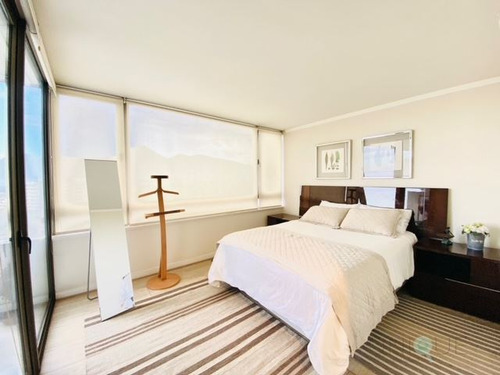 Imagen 15 de 30 de En Venta Luminoso Departamento En Las Condes 2d-2b-1e-1b
