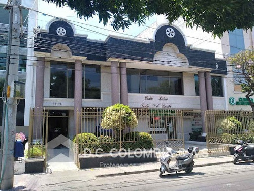 Imagen 15 de 18 de Consultorios En Venta Alcazares 815-2759