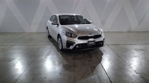 Kia Forte 2.0 L Ivt