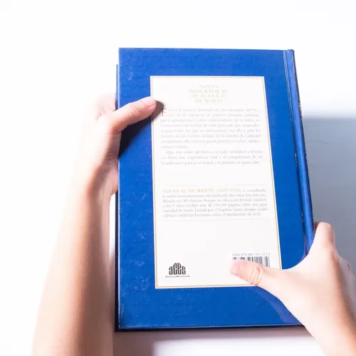 Notas Biográficas De Elena G. De White Td - Azul