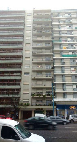 Departamento En Mar Del Plata (edificio Maral 24)  Av. Colòn - Mar Del Plata. Retasado