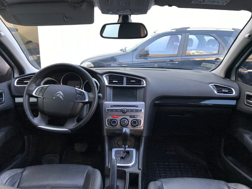 Imagen 19 de 25 de Citroen C4 Lounge 1.6 At Thp Shine Año 2017 - Liv Motors