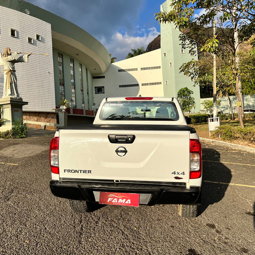 Nissan Frontier 2.3 S Cab. Dupla 4x4 4p marchas