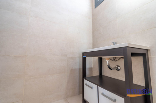 Departamento De 4 Ambientes Con Cochera - Vilanova Haedo