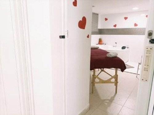 Imagen 5 de 6 de Ricardo Monsalve Vende Propiedad Comercial Con Ubicacion Inmejorable En La Av Principal De Lecheria Ideal Para Dearrollar Cualquier Tipo De Negocio Solo Clientes