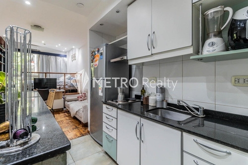Venta De Departamento Con Balcón En Las Cañitas