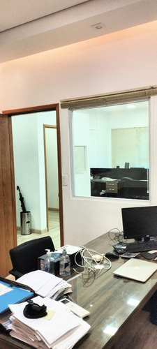 Sala Comercial Mobiliada 75m² Com 02 Banheiros - Centro De Santos ( R$ 3.350,00 Pacote / Oportunidade )
