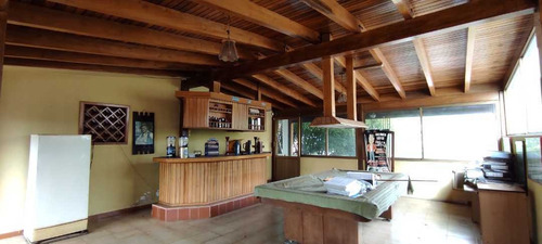 Imagen 13 de 14 de Casa En Venta Urbanización Valles De Camoruco