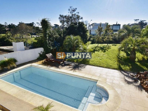 Imagen 18 de 19 de Casa En Venta