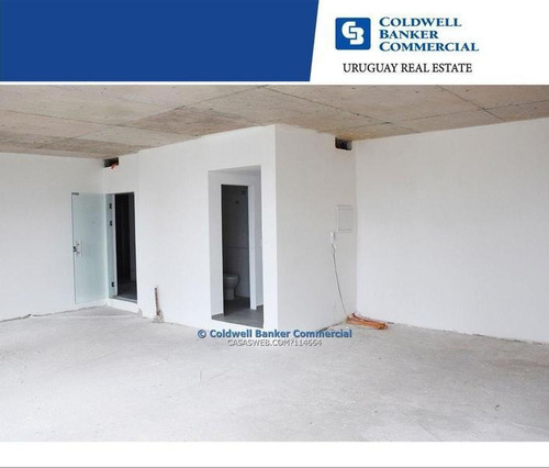 Oficina En Alquiler - Ciudad Vieja - A Estrenar