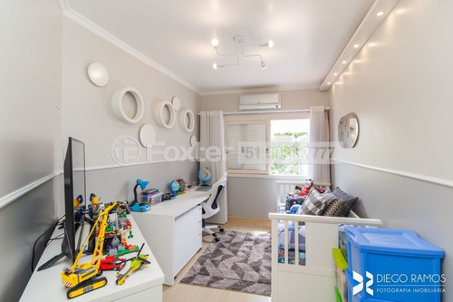 Casa, 3 Dormitórios, 250 M², Ipanema - 205423