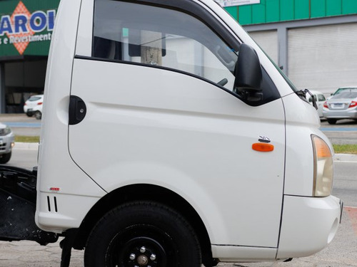 Hyundai HR HR 2.5 TCI HD LONGO SEM CAÇAMBA 4X2 8V 97CV TURBO INTERCO...