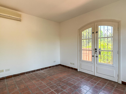 Casa En Venta Barrio Lomas De Benavidez - Tigre