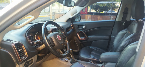 Imagen 10 de 15 de Fiat Toro 2.0 Volcano 4x4 At Pack Premium