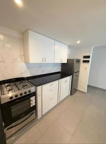 Av Juan B Justo 4000 Villa Crespo 4amb U$160.000