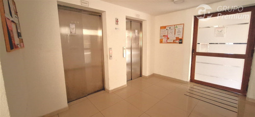 Departamento En Venta De 2 Dorm. En Concepción