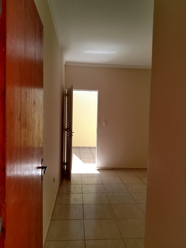Imagem 7 de 11 de Linda Casa Térrea 1 Dormitório Vendo Ou Troco