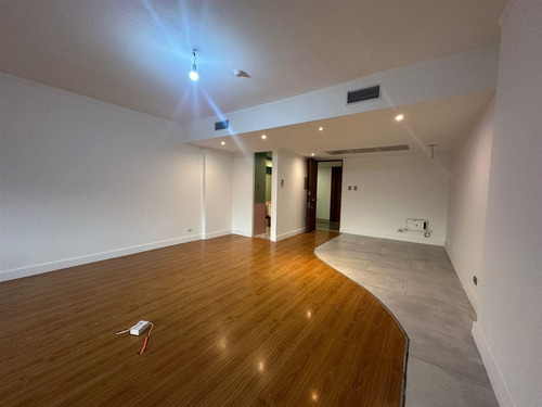 Oficina Arriendo 46m2, Con Estac 1,bodega La Dehesa Central
