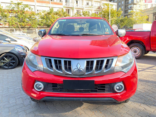 Imagen 6 de 11 de Mitsubishi L-200 2.4 Katana Crt 2017