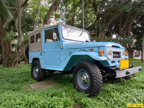 Toyota Fj Fj-40