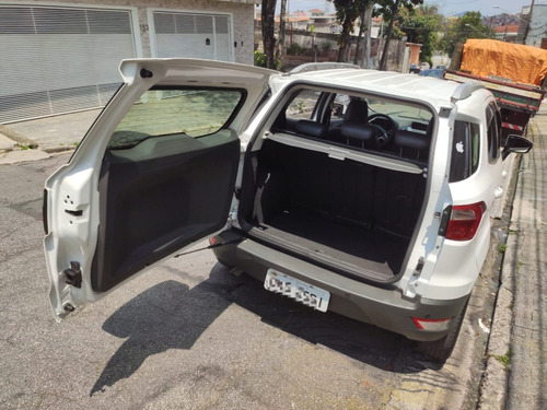 Ford Ecosport Titanium Bem Conservada