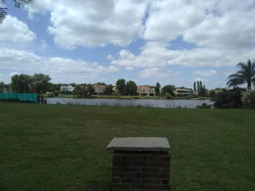 Imagen 2 de 6 de Exclusividad! Lote A La Laguna Grande Excelente Espejo De Ag
