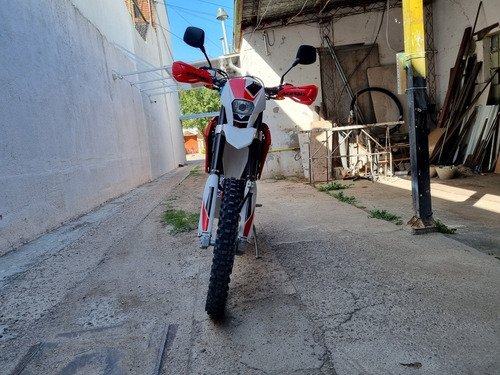 Imagen 3 de 8 de Swm 500 (husqvarna 500, Ktm 500, 450, Tornado)