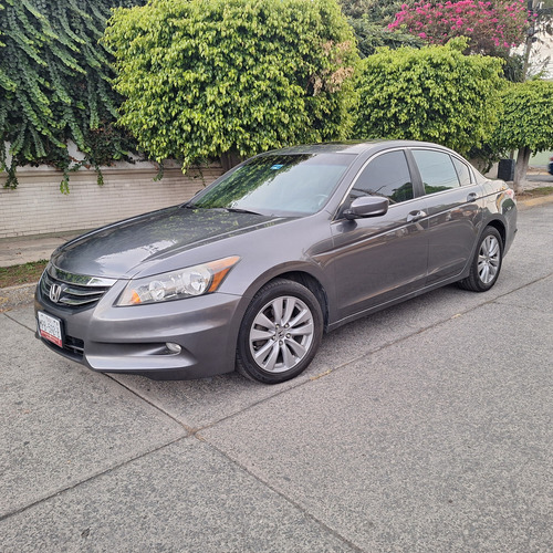 Honda Accord 2.4L EX QC PIEL