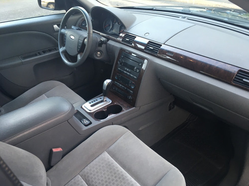 Imagen 9 de 15 de Ford Five Hundred Impecable Como Nuevo !! 60.000 Kms