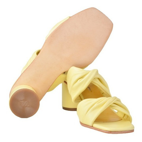 Imagen 7 de 8 de Zuecos Sandalias De Mujer De Cuero Twist - Ferraro