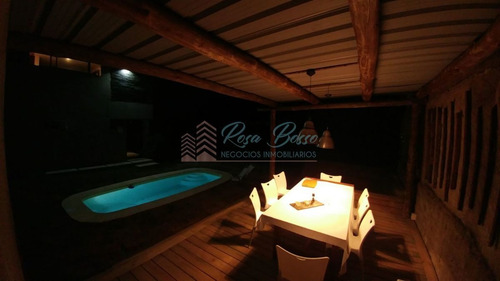 Imagen 22 de 24 de Casa En Altos De Punta Piedra Con Vista Al Mar