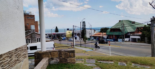 Imagen 3 de 27 de Venta De Casa De 3 Dormitorios En Las Delicias Con Vista Al Mar
