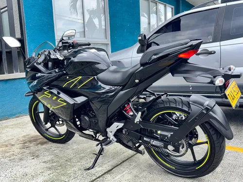Vendo Moto Gixxer 150 Como Nueva