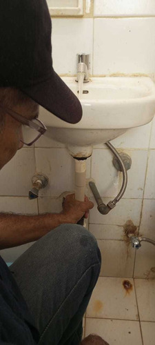 Imagen 6 de 10 de Plomeros En Caracas Destapados De Cañerias K-50 Y K-1500