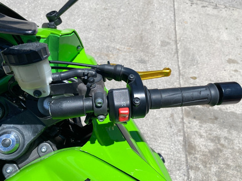 Imagen 12 de 15 de Kawasaki Ninja Z1000sx Modelo 2013... Espectacular !!!