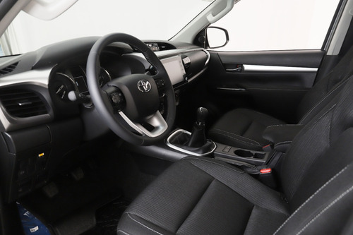 Toyota Hilux 2.4 Cd Sr 150cv 4x2