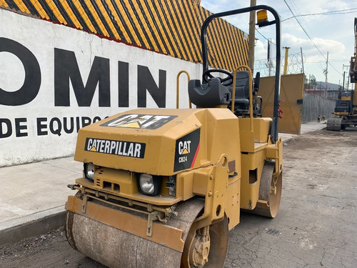 Imagen 2 de 14 de Compactador Doble Cat Cb24 2008 Caterpillar Recien Importado