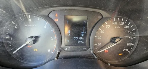 Nissan Np300 Frontier 2.5l. Diesel. 4x4. Mecanica