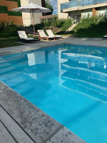 Imagen 19 de 23 de Divino Apartamento En Playa Mansa De 2 Dormitorios Para Alquilar - Solo Febrero