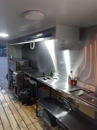 Foodtruck 2019 5,5mts Equipado