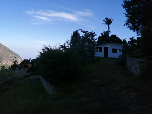 Casa Y Terreno En Galipan