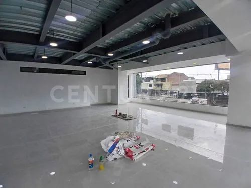 Alquilo Local Nuevo Y Esquinero En Colseguros