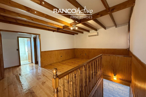 Venta De Amplia Casa 4 Dorm Y 4 Baños En Los Angeles
