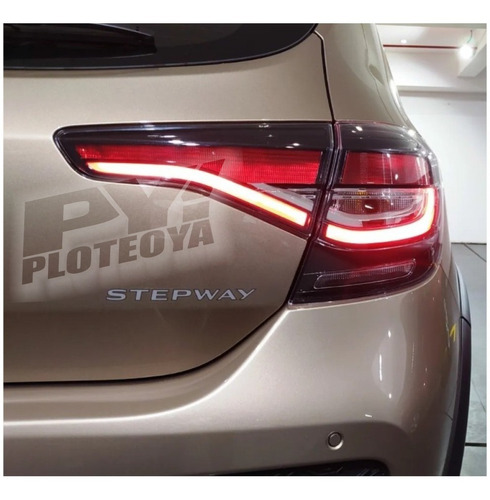 Calco Stepway 2020 / 2022 Porton Renault Sandero - Ploteoya