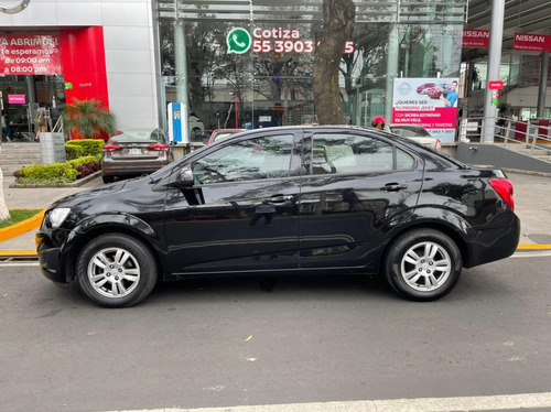 Imagen 12 de 13 de Chevrolet Sonic 1.6 Lt Mt 2016