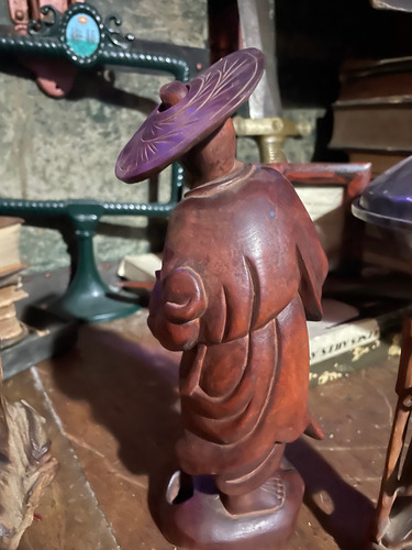 Alquimista /brujo Chino Tallado En Guindo 20 Cm (Usado)