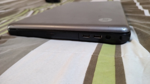 Laptop Hp Modelo 2000-239wm Para Reparar/piezas. (Usado)