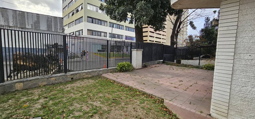 Casa Comercial En El Paraíso Avenida Loira