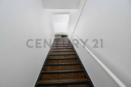 Venta De Ph 3 Ambientes - Villa Devoto
