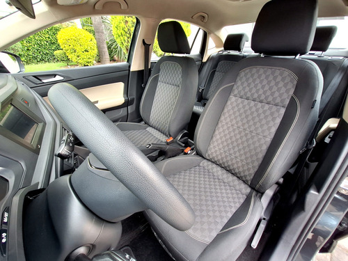 Volkswagen Virtus 4p Trendline L4/1.6 Aut